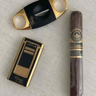 Cigar Emperor | Premium Cigar Shop in Thailand 15 243671587_255331089843227_3429656718646109814_n
